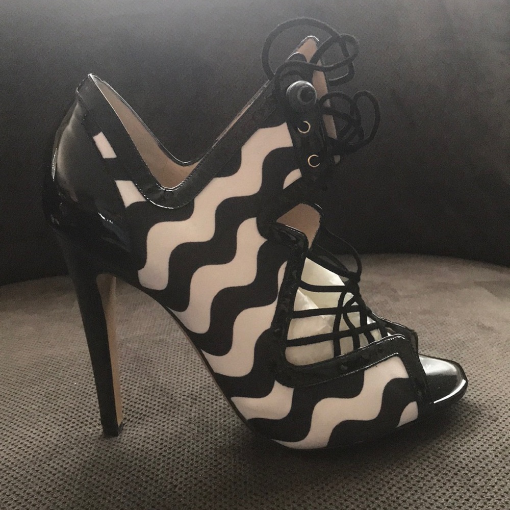 New Nicholas Kirkwood heeled shoes